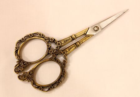 ciseaux broderie
