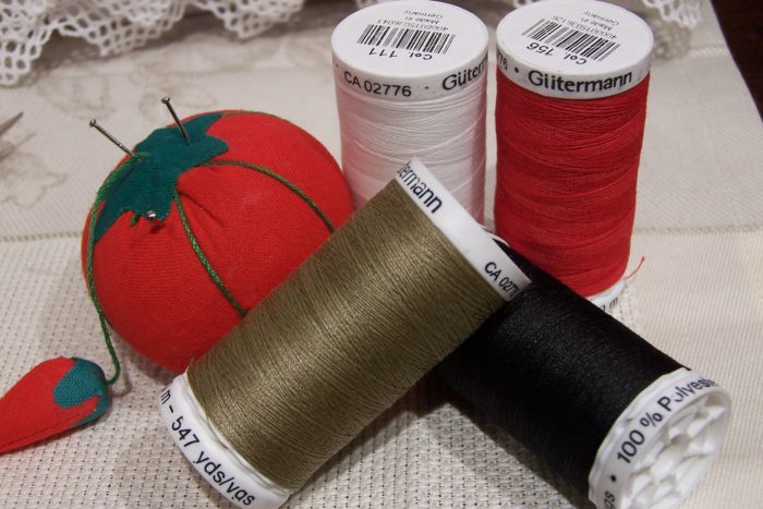 Fils à coudre gutermann 500m