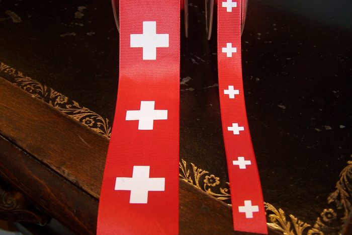 Ruban croix Suisse