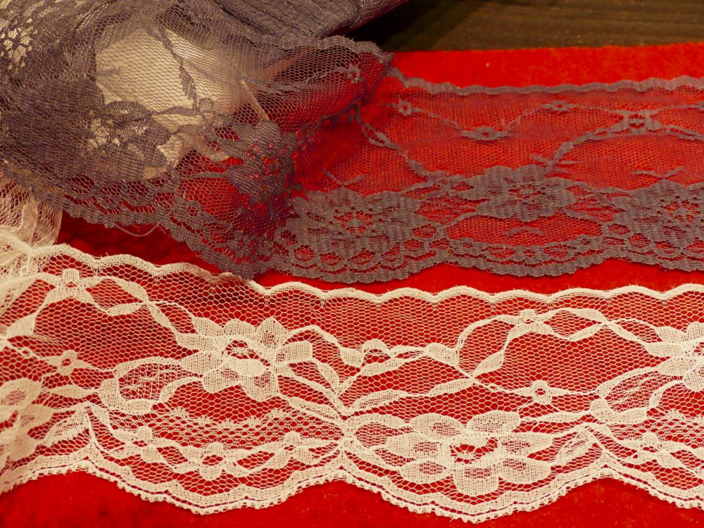Dentelle fine