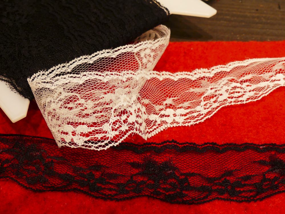 Dentelle fine