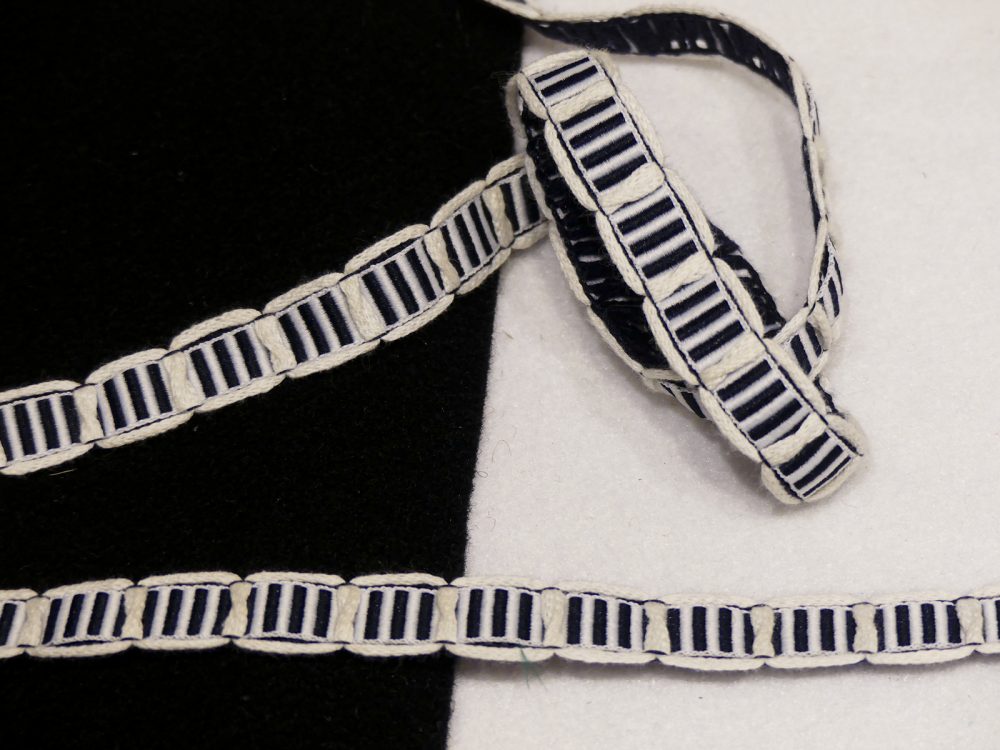 Galon marine et blanc