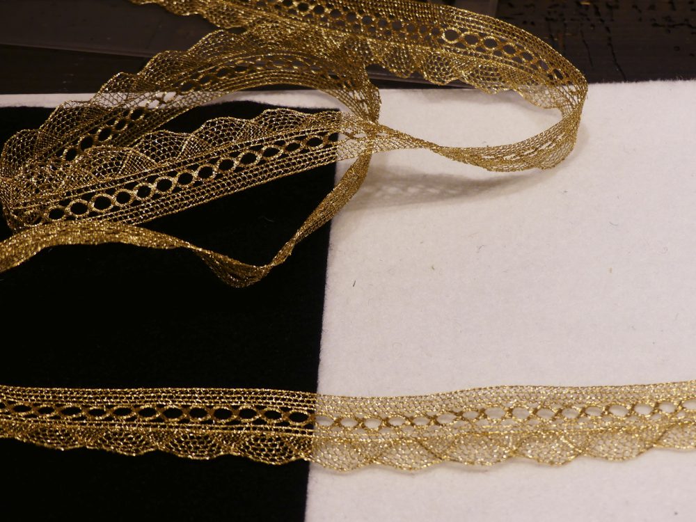 Dentelle doré