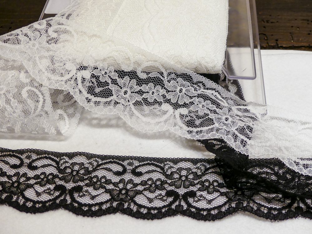 Dentelle fine