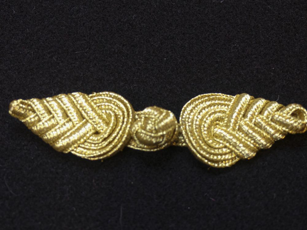 Brandebourg passementerie doré