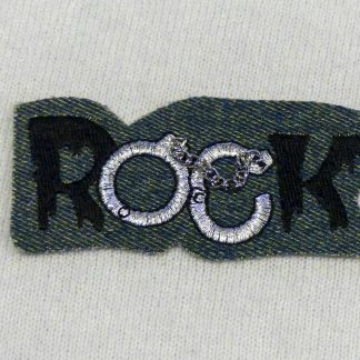 Ecusson rock avec chaîne