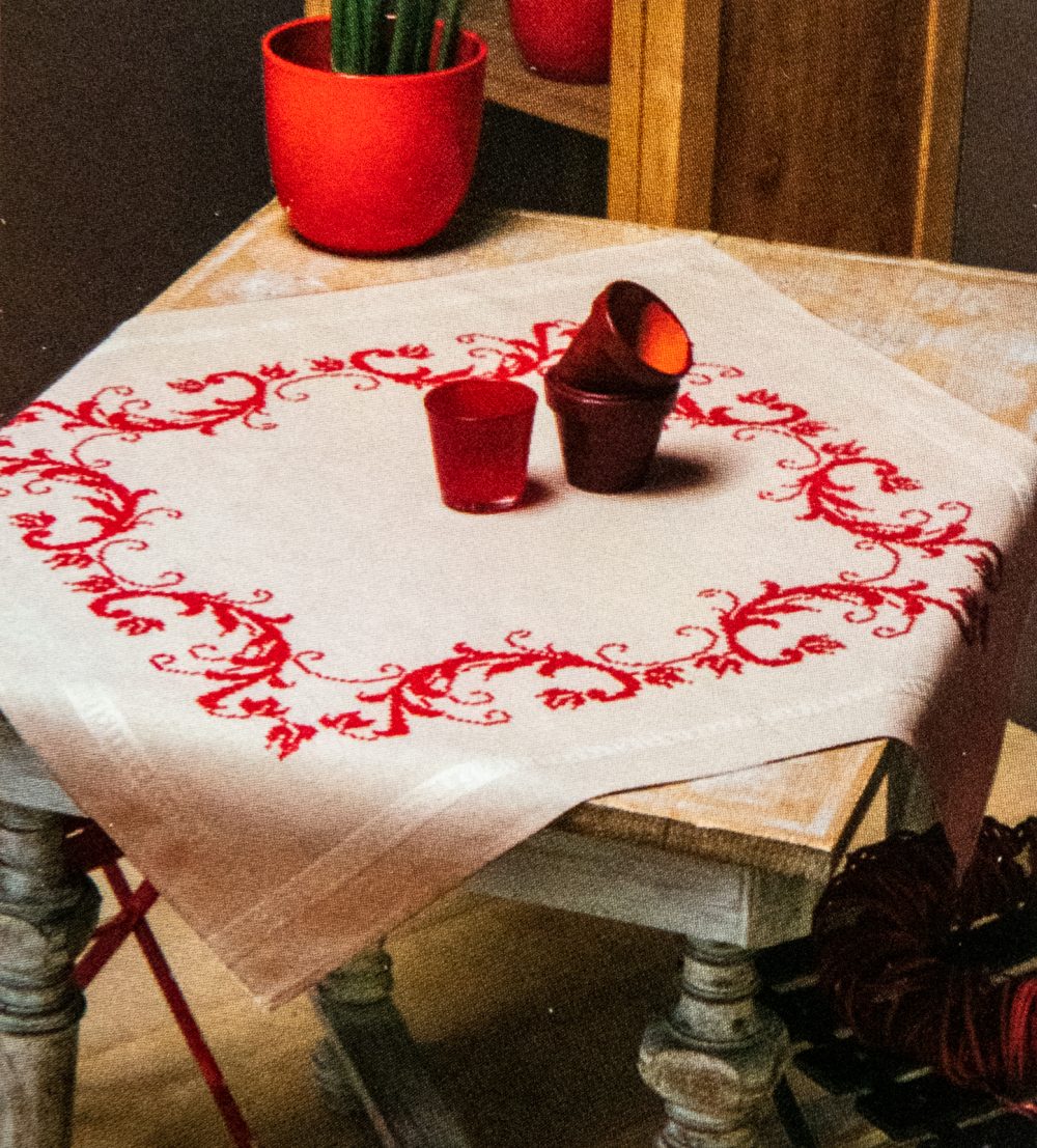 Nappe décoration rouge