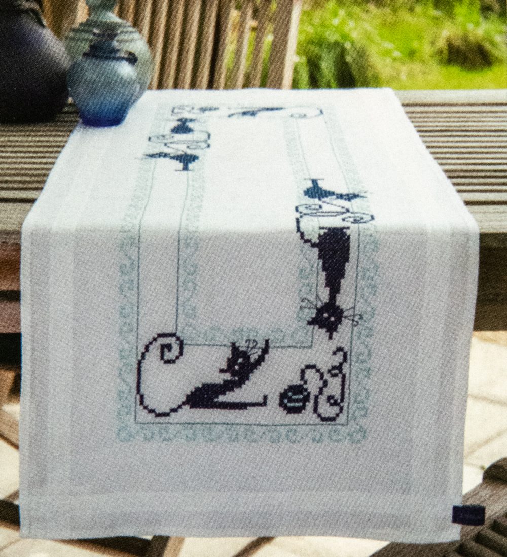 Chemin de table chats bleus