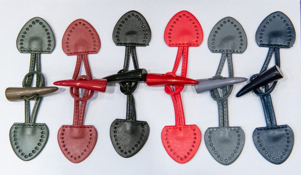 Brandebourg cuir