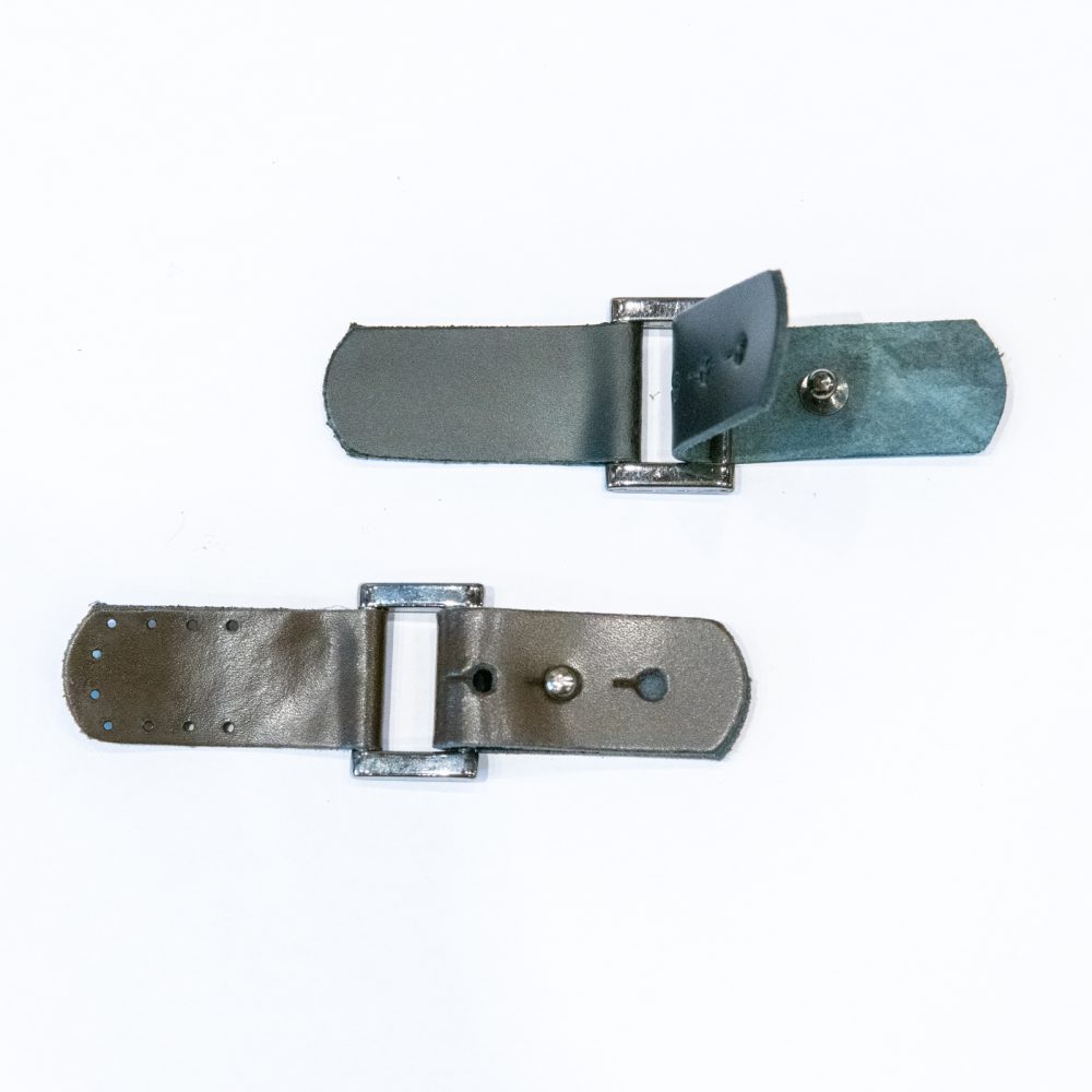 Brandebourg cuir