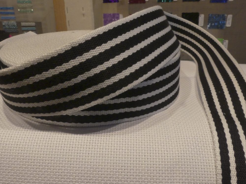 Tresse rayée blanc et noir