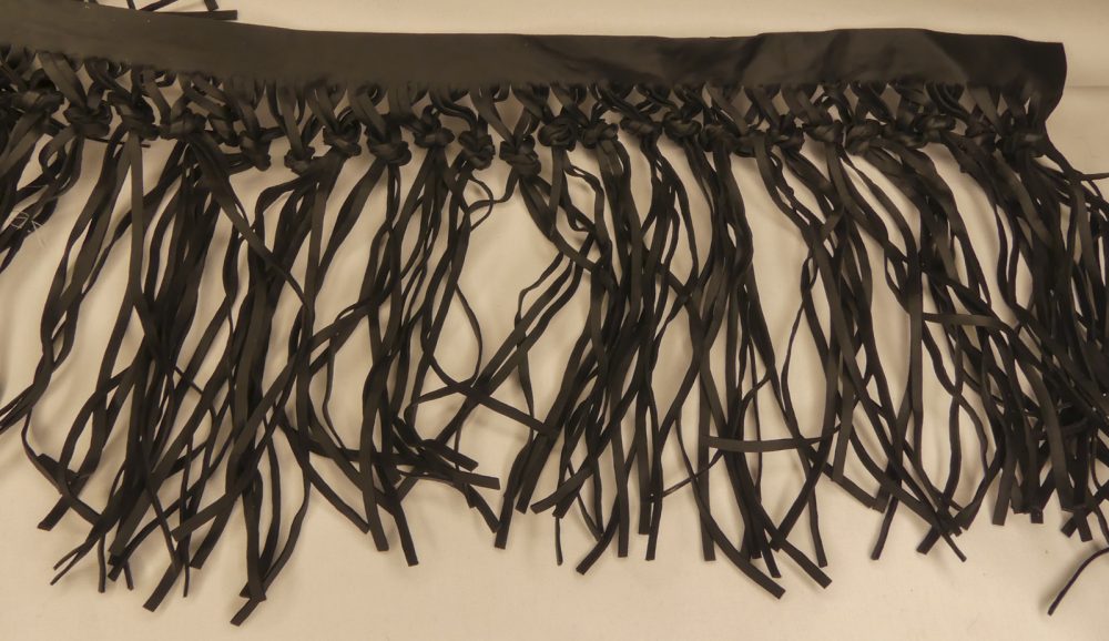 Frange cuir noir
