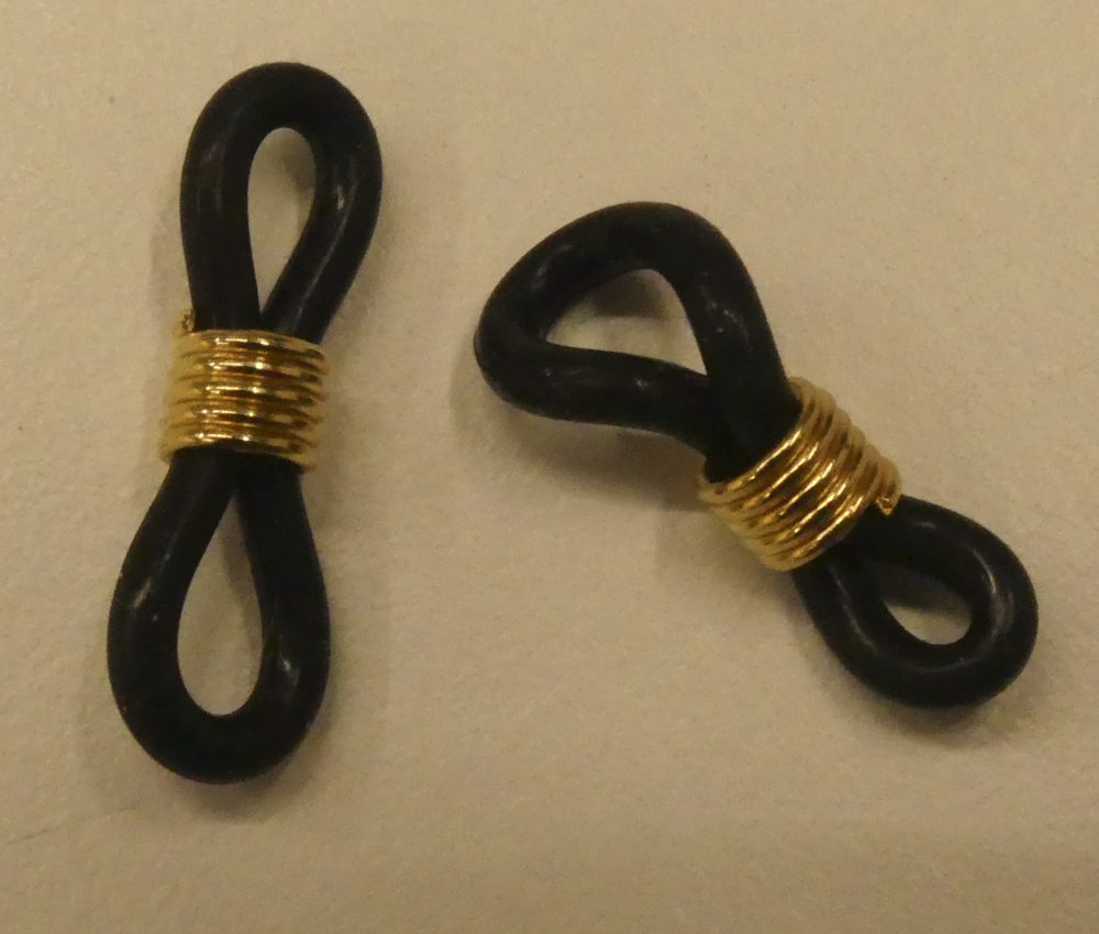 Attaches pour lunette