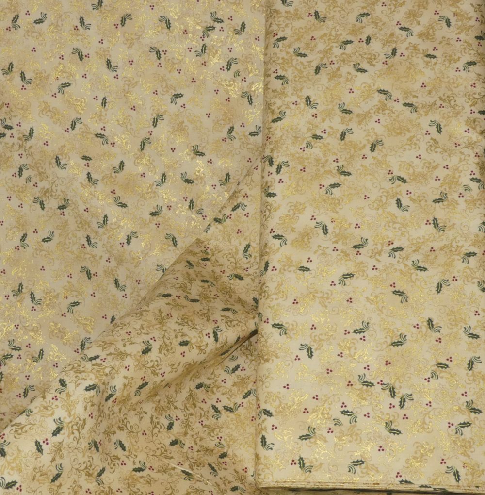 Tissu feuille or fond beige