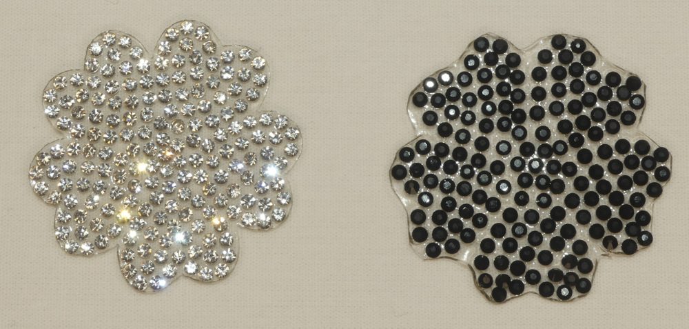 Écusson fleur strass