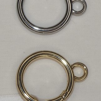 Anneau avec ouverture