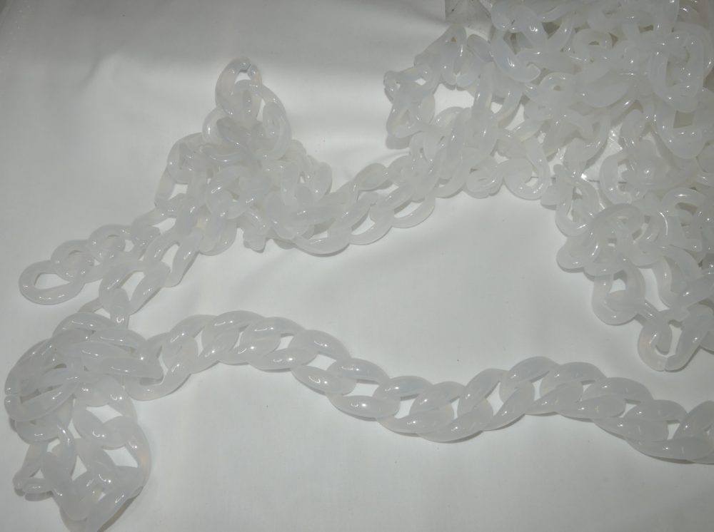 Chaîne gros maillon plastique