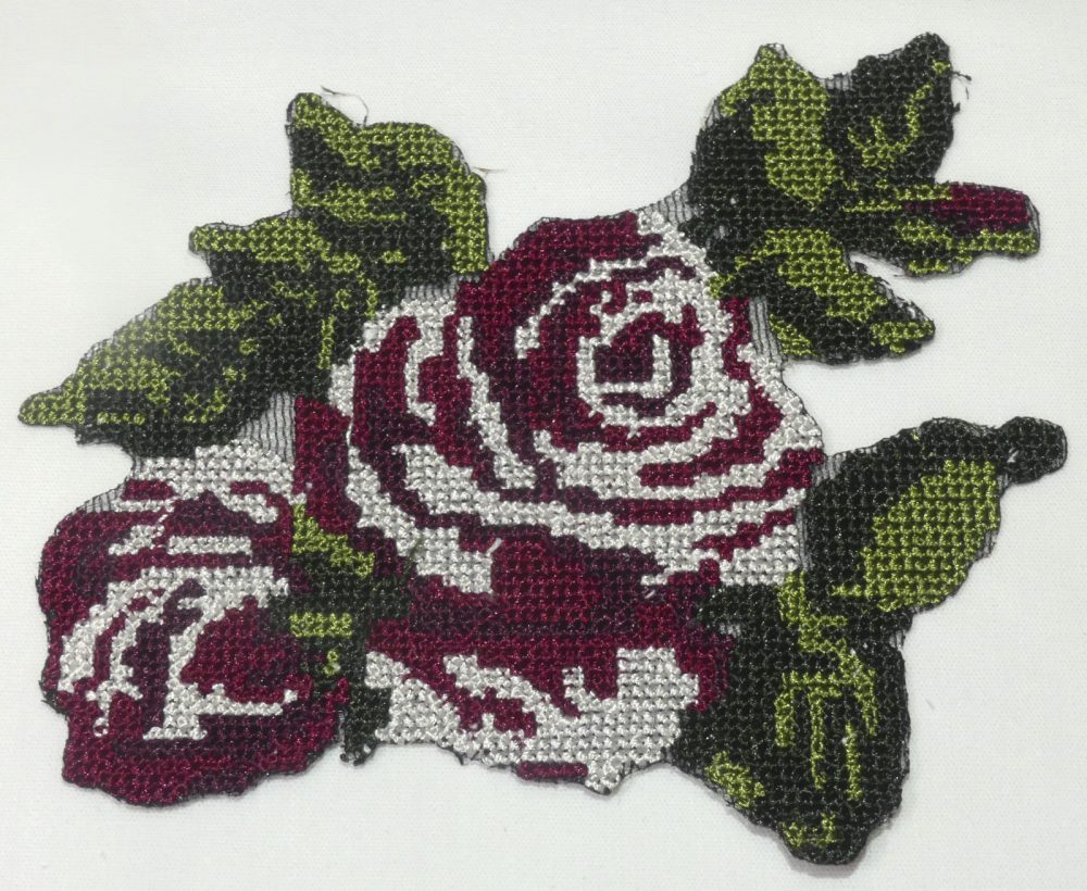 Écusson fleurs rouges
