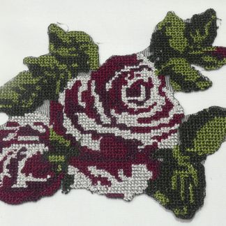 Écusson fleurs rouges