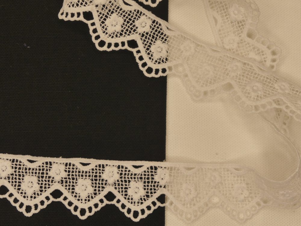 Dentelle fine