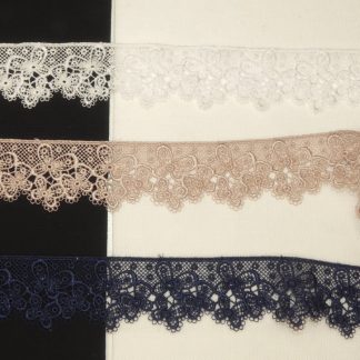 Dentelle fine papillon