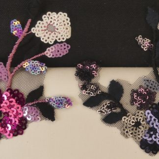 Écusson fleurs brodées