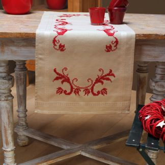 Chemin de table décoration rouge