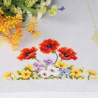 Chemin de table fleurs de printemps sauvages