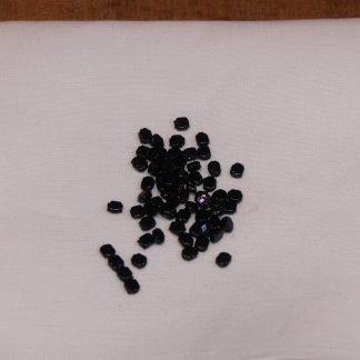 Perle carré en jais