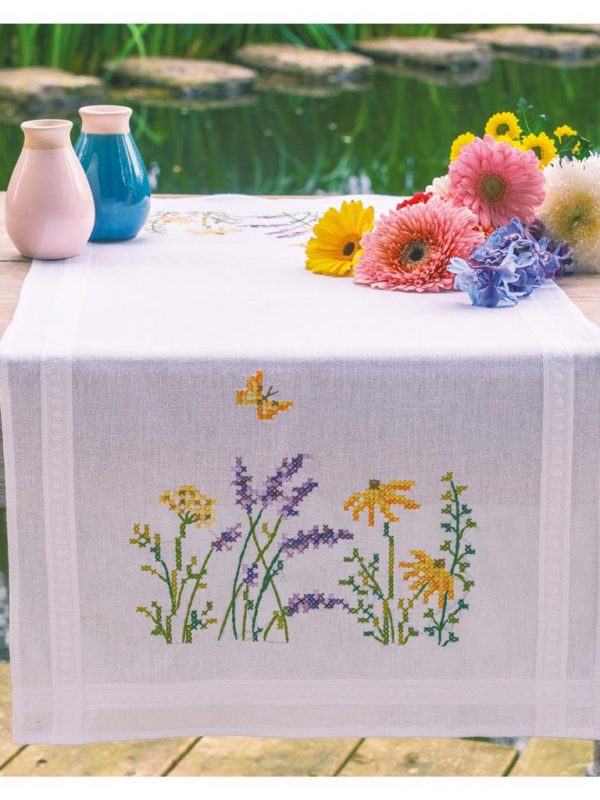 Chemin de table lavande