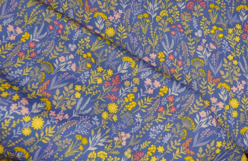 Tissu motif fleurs