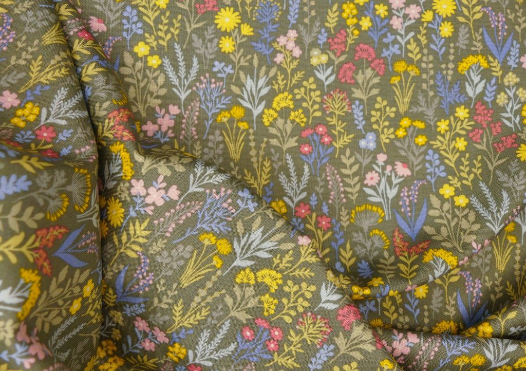 Tissu motif fleur
