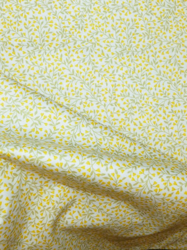 Tissu motif petites fleurs