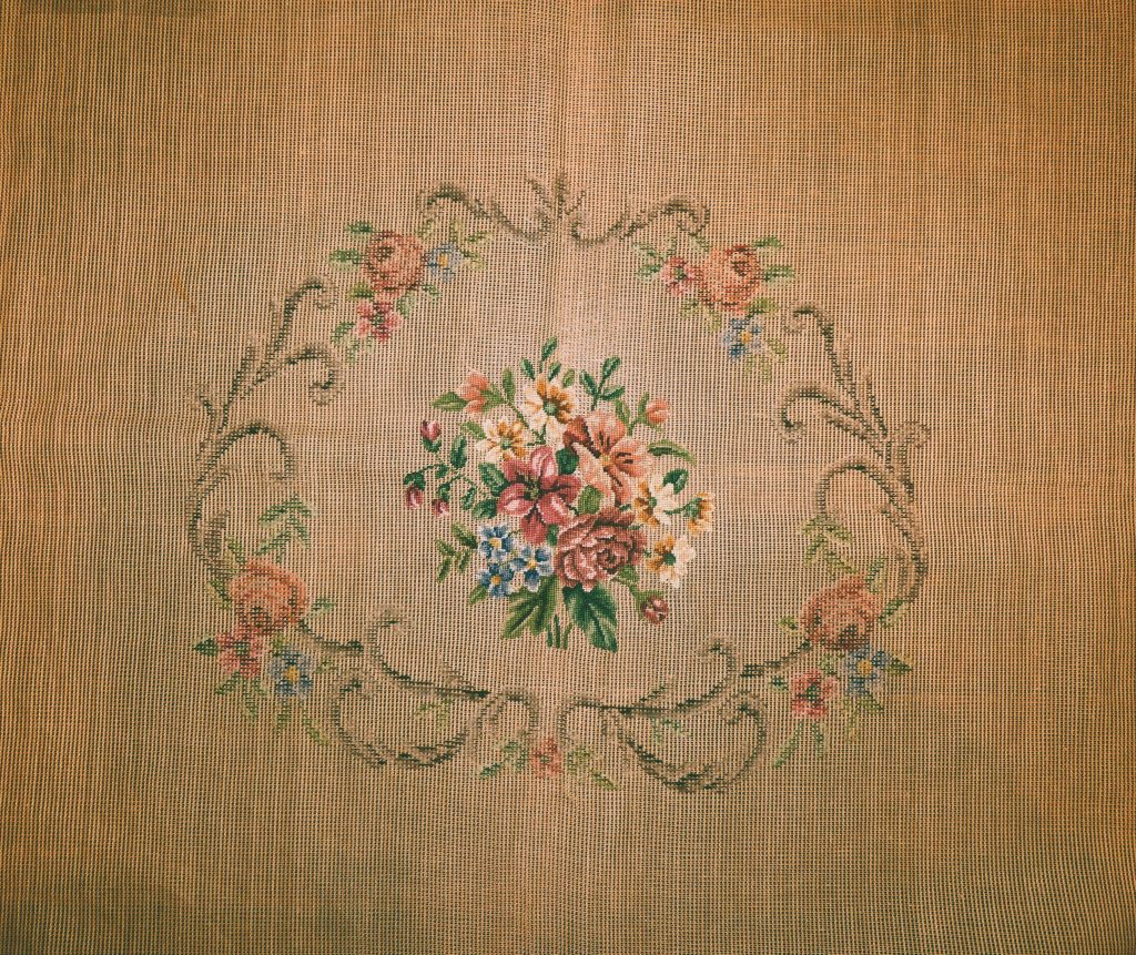 Tapisserie Tramé bouquet de fleurs