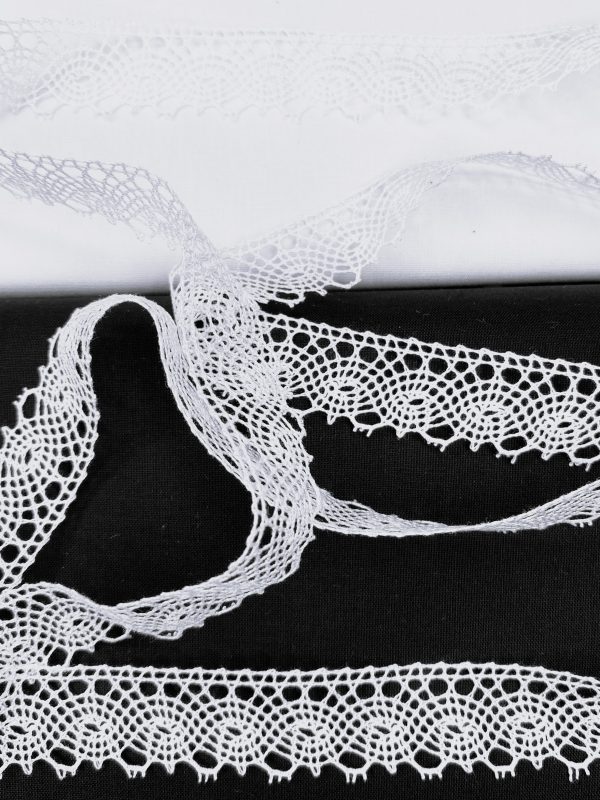 Dentelle du Puy coton