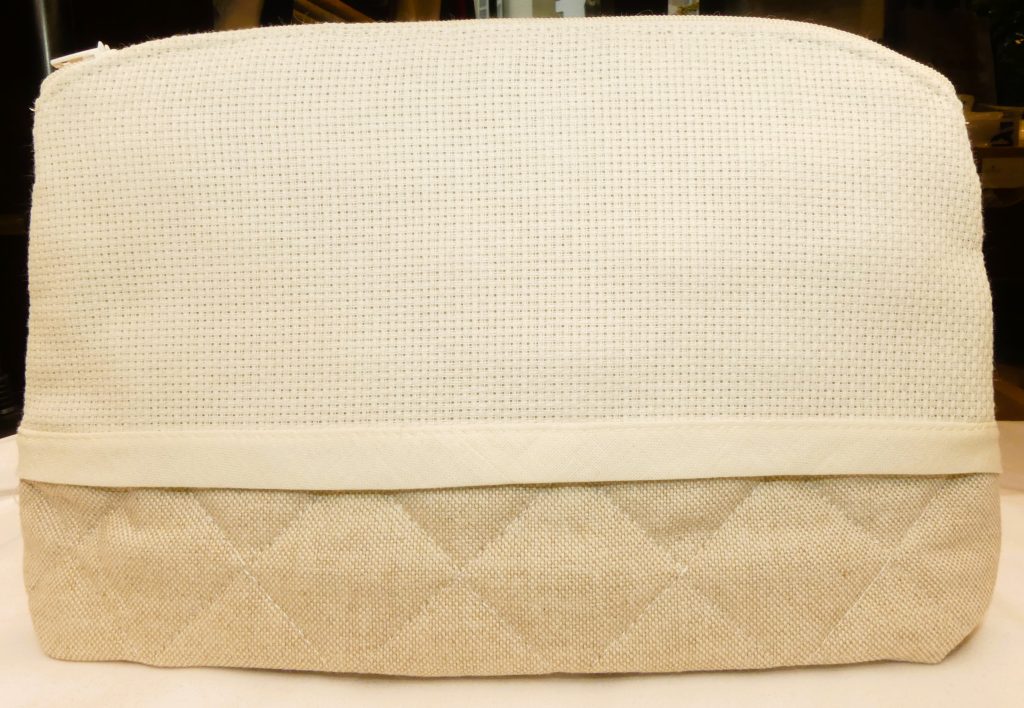 Trousse matelassée ficelle