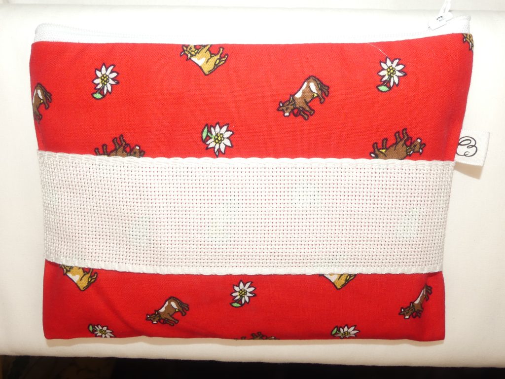Trousse edelweiss et vache