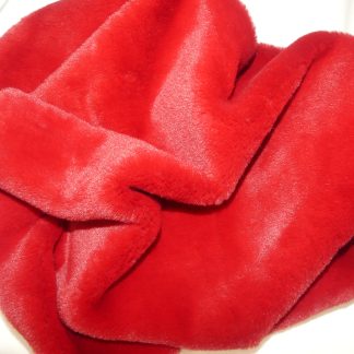 Fausse fourrure rouge