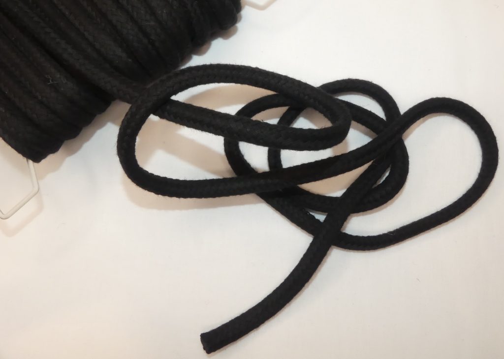 Cordelette noir