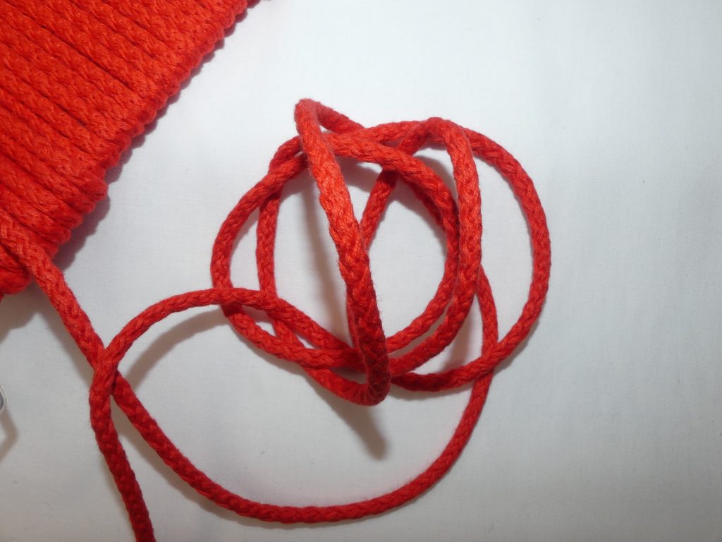 Cordelette rouge