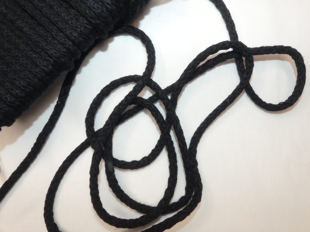 Cordelette noir