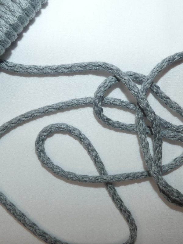 Cordelette gris clair